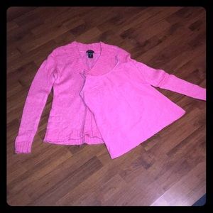 Heather pink sweater & matching shelf tank